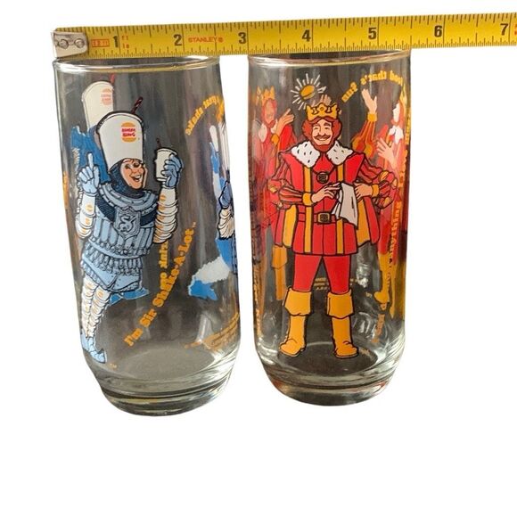 Vintage Burger King Collector Glasses 1979 Burger King Sir Shake A Lot Lot of 2 - Picture 9 of 10